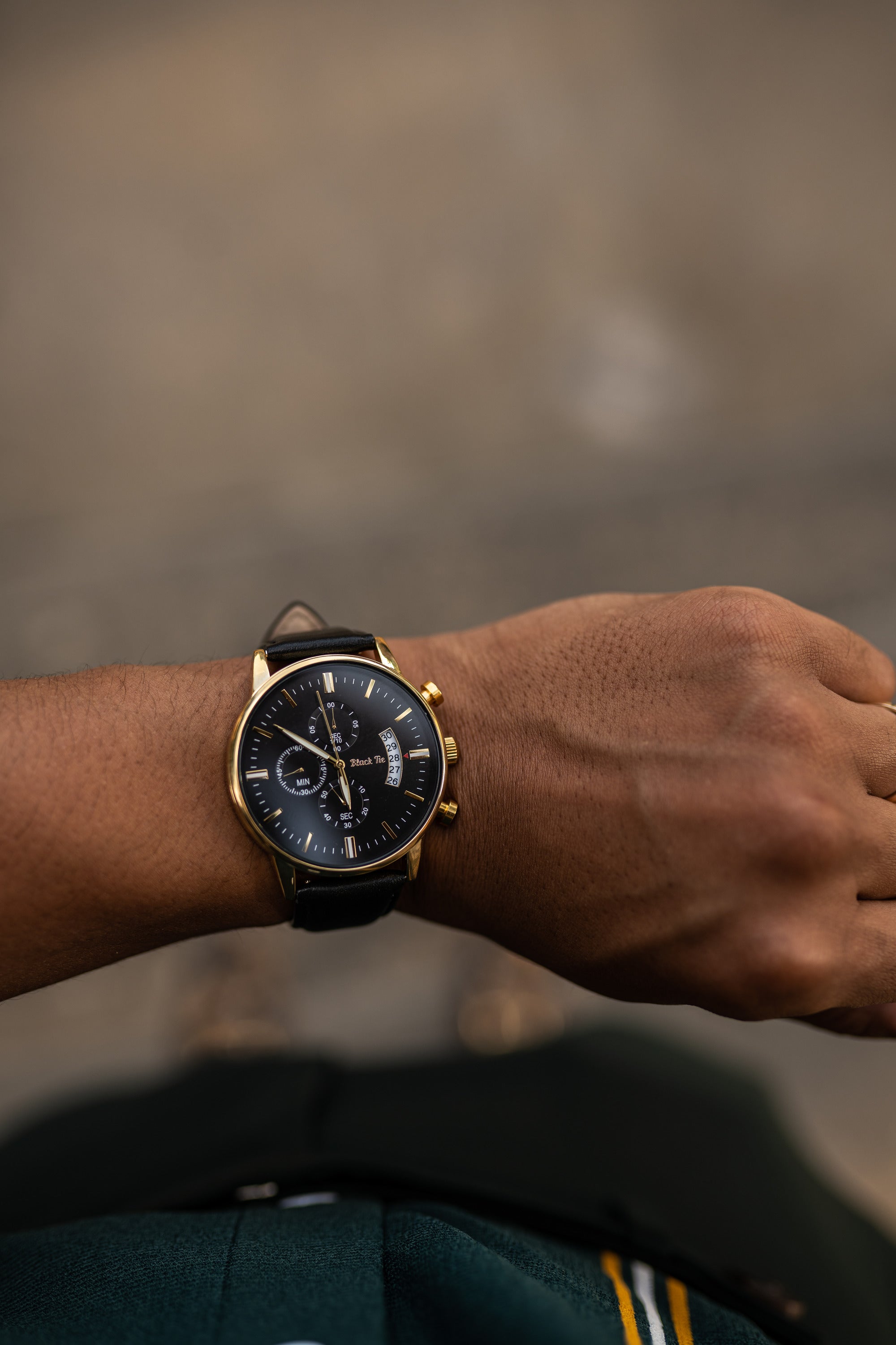 Leather black gold mens watch